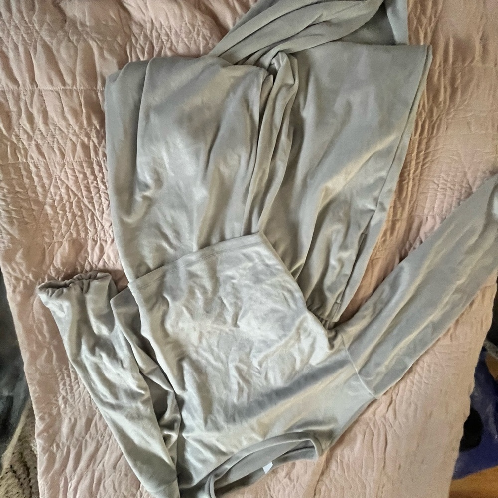 Cute Gray Velvet Set